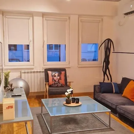 Daire Flat 9 Üsküp